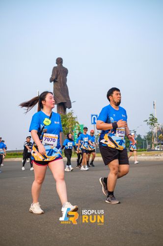 Race photo from ISOPlus Run 2024 Jakarta