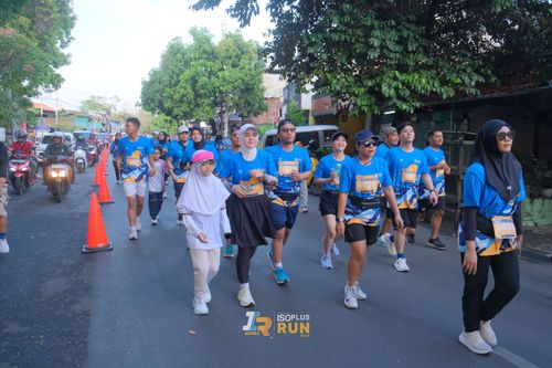 Race photo from Isoplus Run 2024 Surabaya
