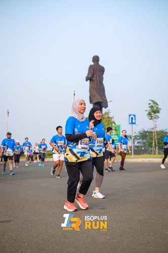 Race photo from ISOPlus Run 2024 Jakarta
