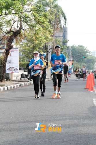 Race photo from Isoplus Run 2024 Surabaya