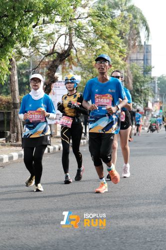 Race photo from Isoplus Run 2024 Surabaya