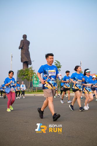 Race photo from ISOPlus Run 2024 Jakarta