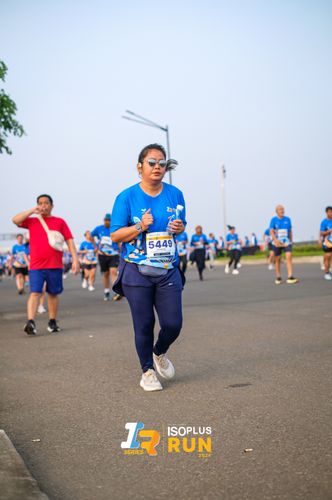 Race photo from ISOPlus Run 2024 Jakarta