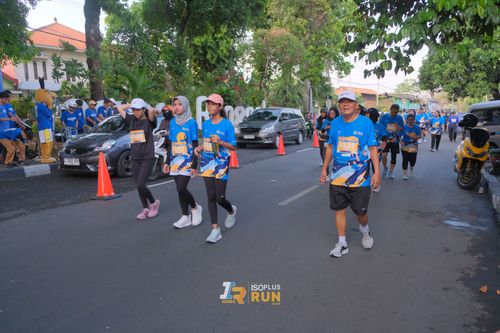 Race photo from Isoplus Run 2024 Surabaya