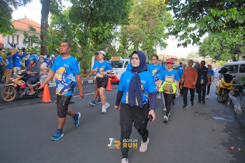 Race photo from Isoplus Run 2024 Surabaya