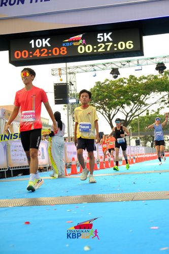Race photo from CISANGKAN KBP CITY RUN 2025