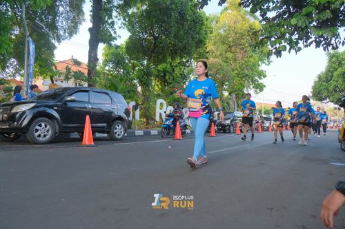 Race photo from Isoplus Run 2024 Surabaya