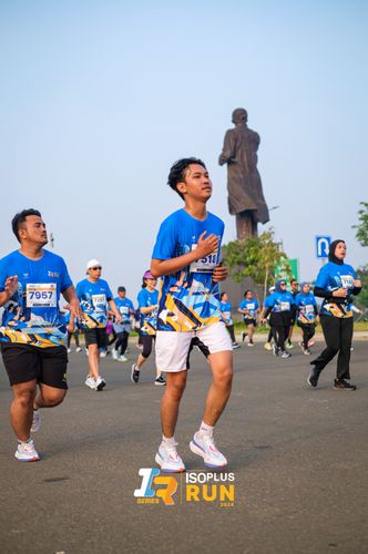 Race photo from ISOPlus Run 2024 Jakarta