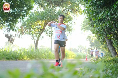 Race photo from Kediri Half Marathon 2024