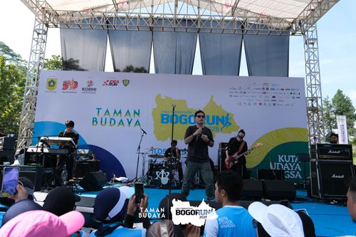 Race photo from Taman Budaya x BOGORUN 2025