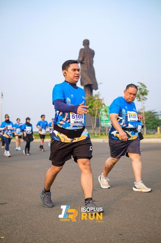 Race photo from ISOPlus Run 2024 Jakarta