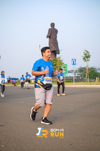 Race photo from ISOPlus Run 2024 Jakarta