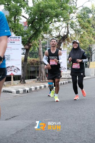 Race photo from Isoplus Run 2024 Surabaya