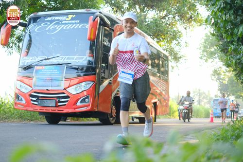 Race photo from Kediri Half Marathon 2024