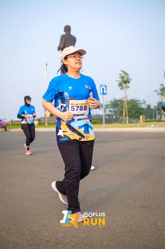 Race photo from ISOPlus Run 2024 Jakarta
