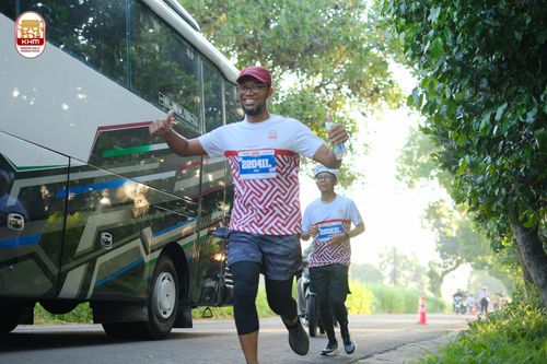 Race photo from Kediri Half Marathon 2024