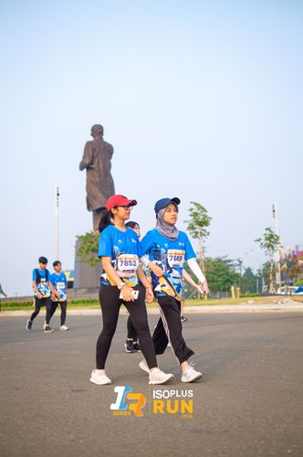 Race photo from ISOPlus Run 2024 Jakarta