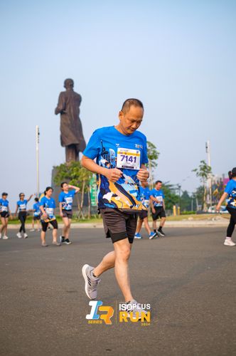 Race photo from ISOPlus Run 2024 Jakarta
