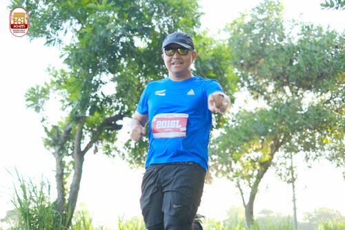 Race photo from Kediri Half Marathon 2024