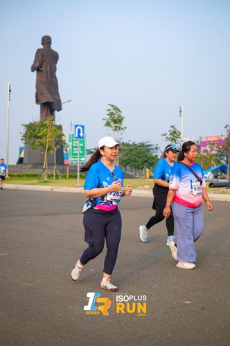 Race photo from ISOPlus Run 2024 Jakarta