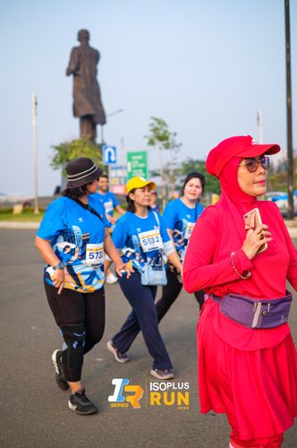 Race photo from ISOPlus Run 2024 Jakarta
