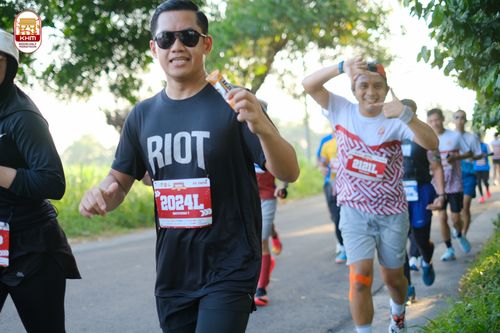 Race photo from Kediri Half Marathon 2024
