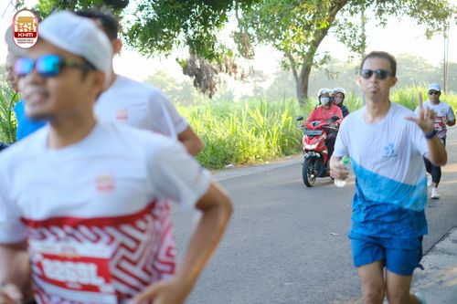 Race photo from Kediri Half Marathon 2024