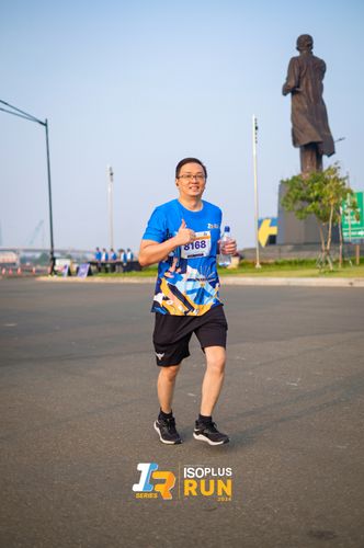 Race photo from ISOPlus Run 2024 Jakarta