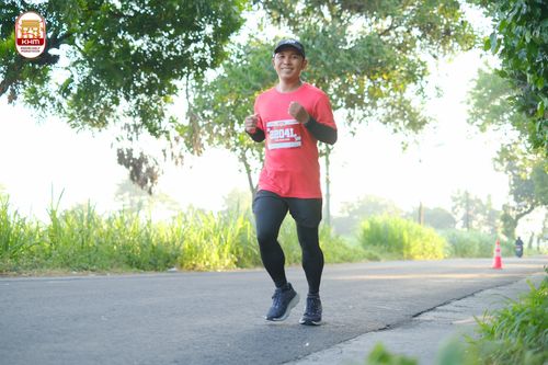 Race photo from Kediri Half Marathon 2024