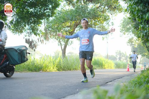 Race photo from Kediri Half Marathon 2024