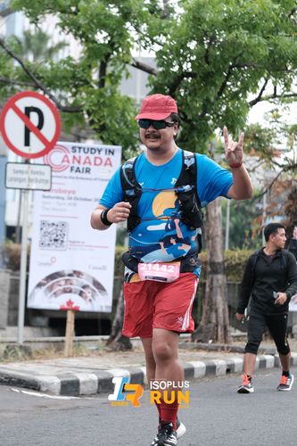 Race photo from Isoplus Run 2024 Surabaya