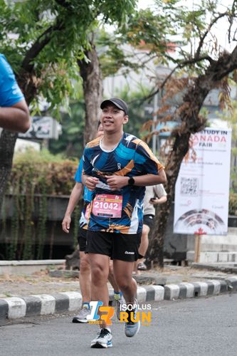 Race photo from Isoplus Run 2024 Surabaya