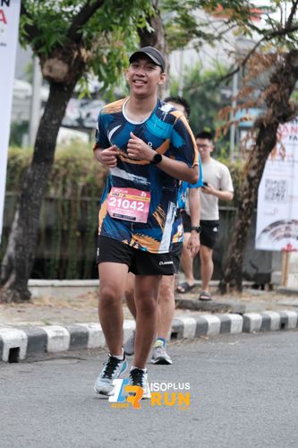Race photo from Isoplus Run 2024 Surabaya