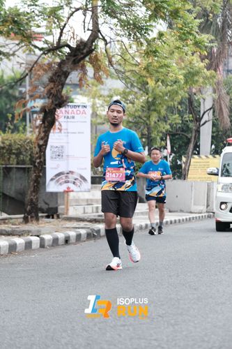 Race photo from Isoplus Run 2024 Surabaya