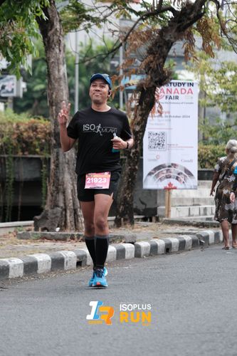 Race photo from Isoplus Run 2024 Surabaya
