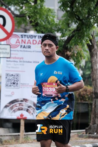 Race photo from Isoplus Run 2024 Surabaya