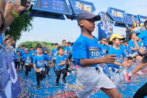 Race photo from Isoplus Run 2024 Surabaya