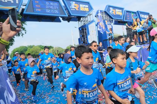 Race photo from Isoplus Run 2024 Surabaya