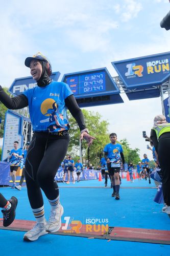 Race photo from Isoplus Run 2024 Surabaya
