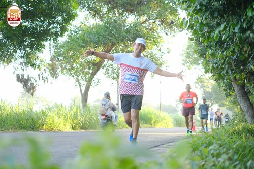 Race photo from Kediri Half Marathon 2024