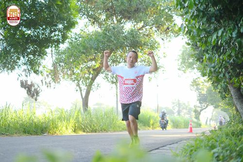 Race photo from Kediri Half Marathon 2024