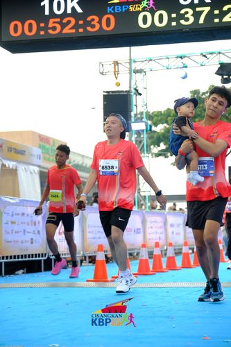 Race photo from CISANGKAN KBP CITY RUN 2025