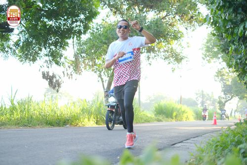Race photo from Kediri Half Marathon 2024