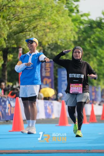 Race photo from Isoplus Run 2024 Surabaya