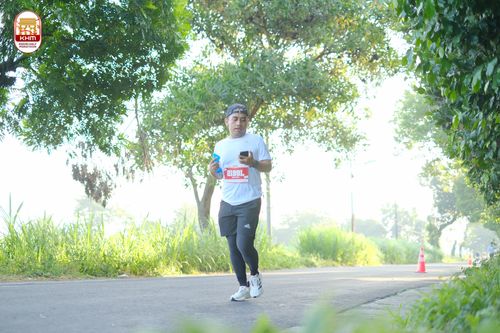 Race photo from Kediri Half Marathon 2024