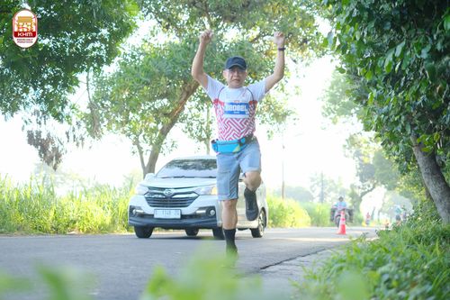 Race photo from Kediri Half Marathon 2024