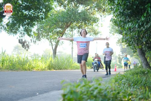 Race photo from Kediri Half Marathon 2024