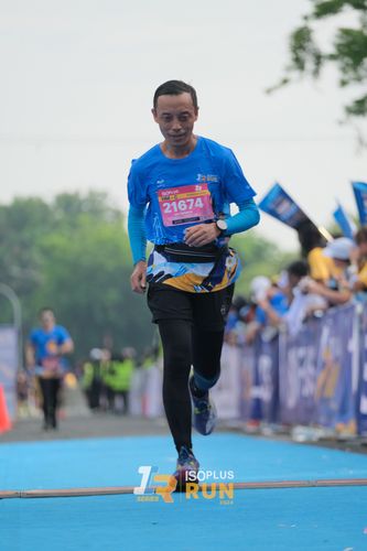 Race photo from Isoplus Run 2024 Surabaya