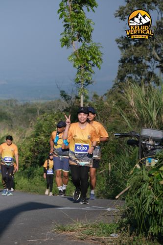 Race photo from Kelud Vertical Challenge 2024