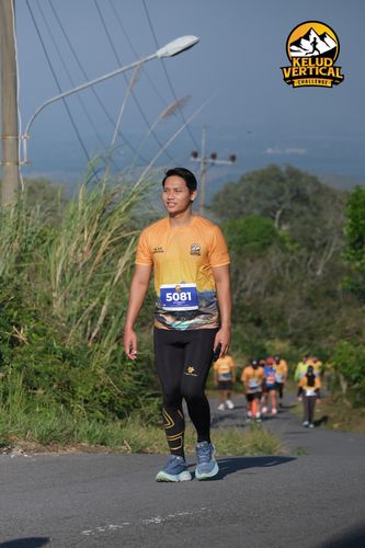 Race photo from Kelud Vertical Challenge 2024
